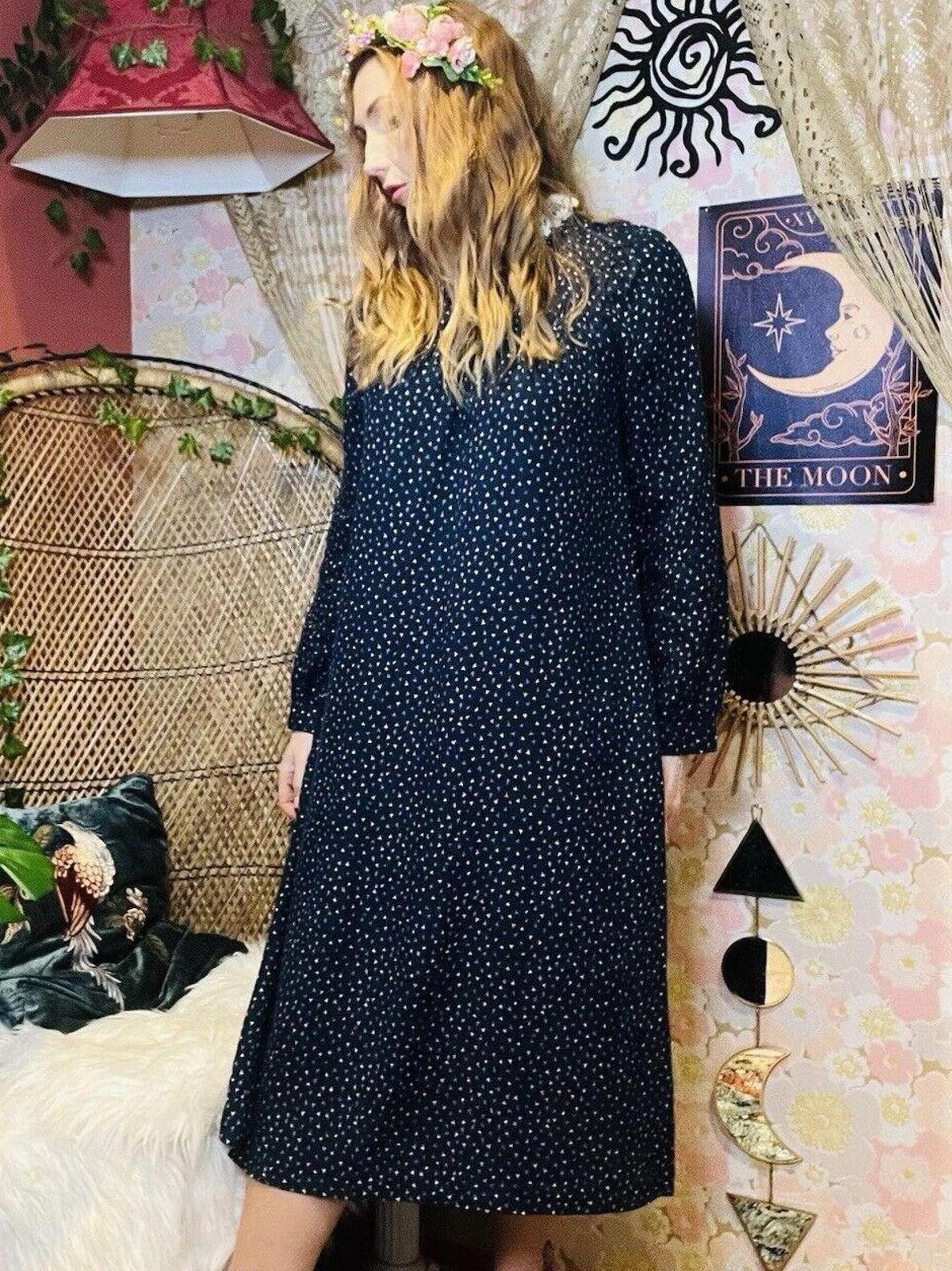 Vintage 1970s Midi Dress By Betty Barclay With Long Sleeves And Lace Collar 8