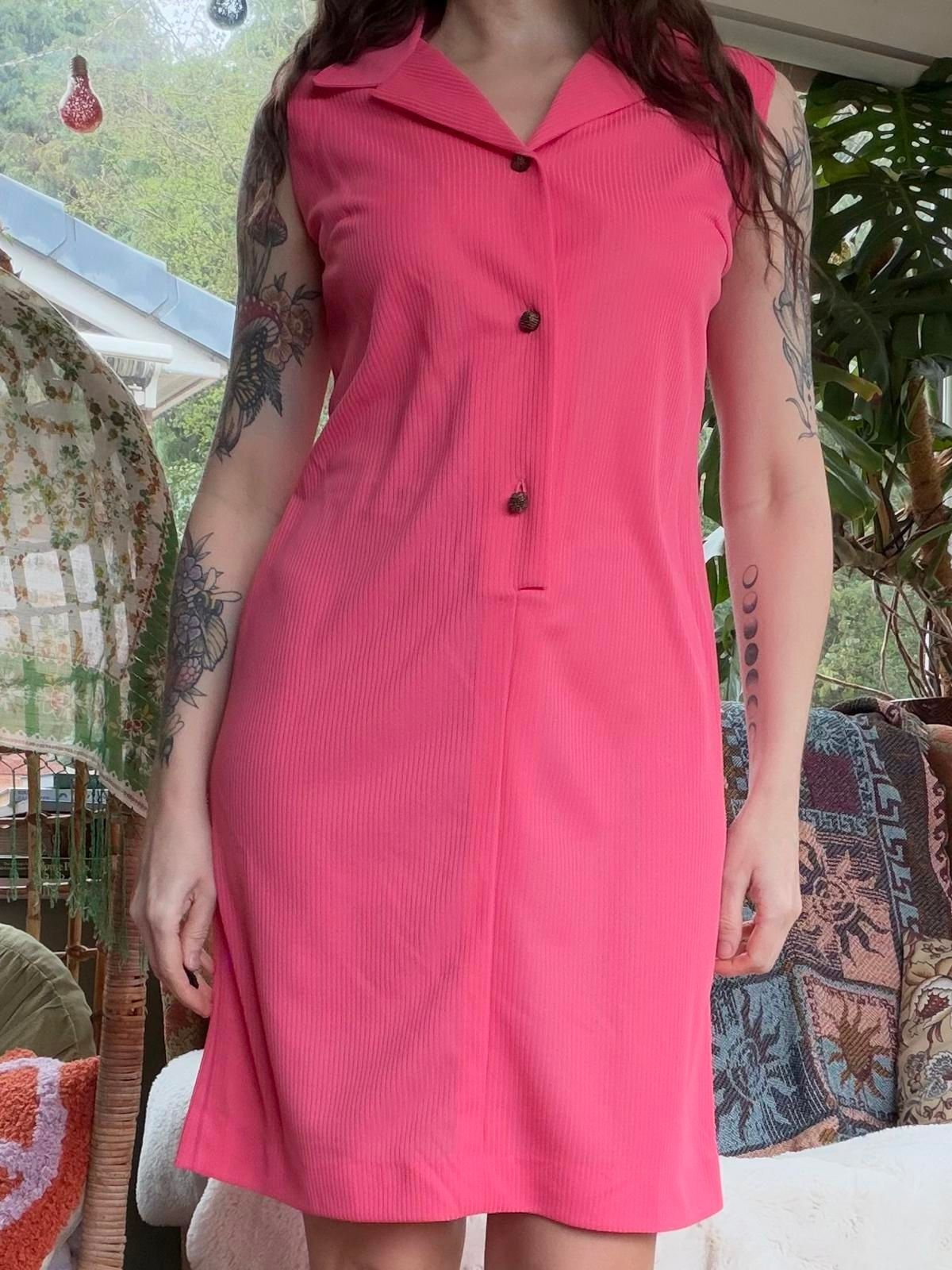 Vintage 1960s Shirt Dress Size 10 Sleeveless Pink Button Up Dress with Collar