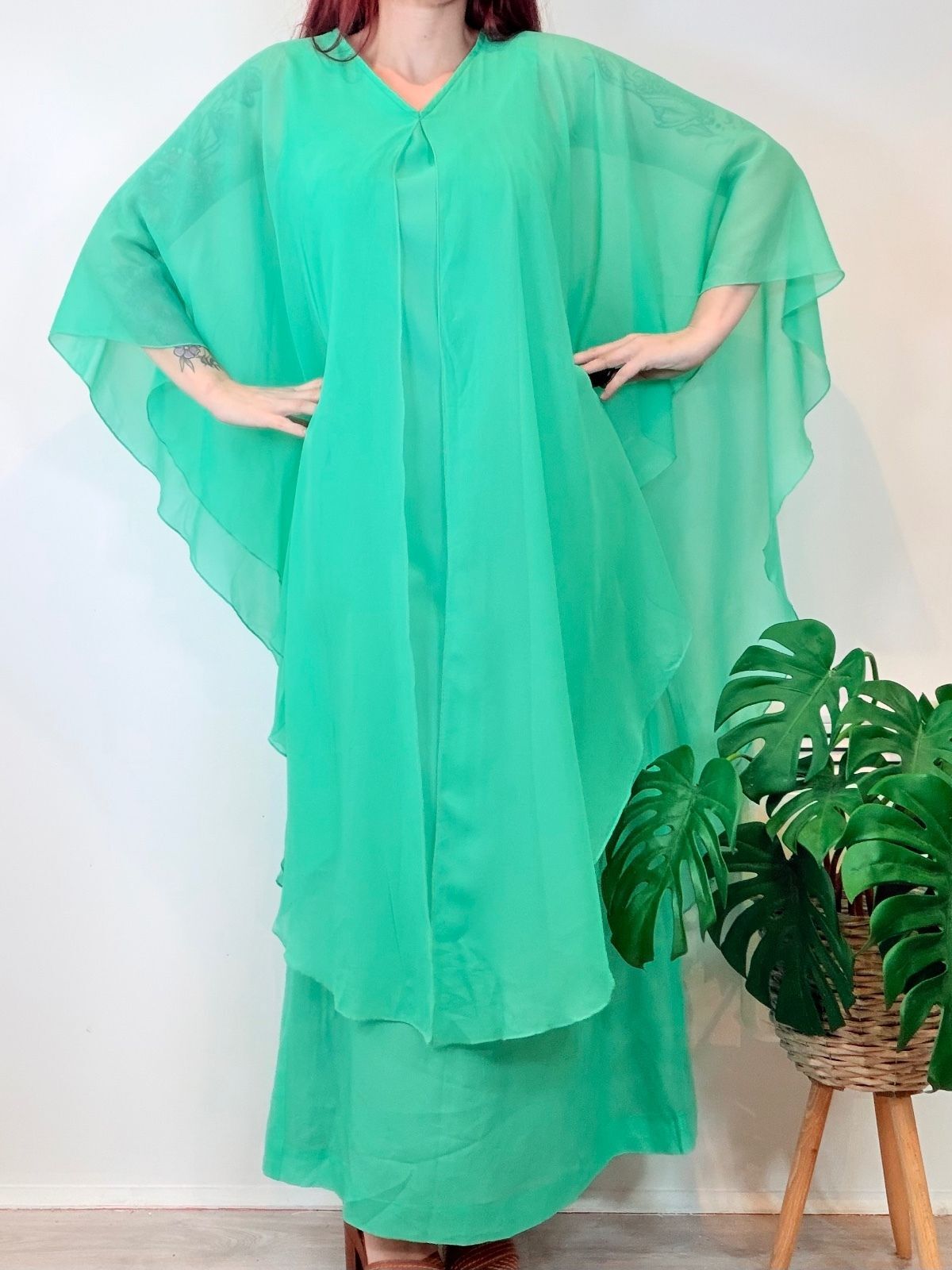 Vintage 1970s Maxi Dress Flowing Green Kaftan Dress with Sheer Overlay Size 14