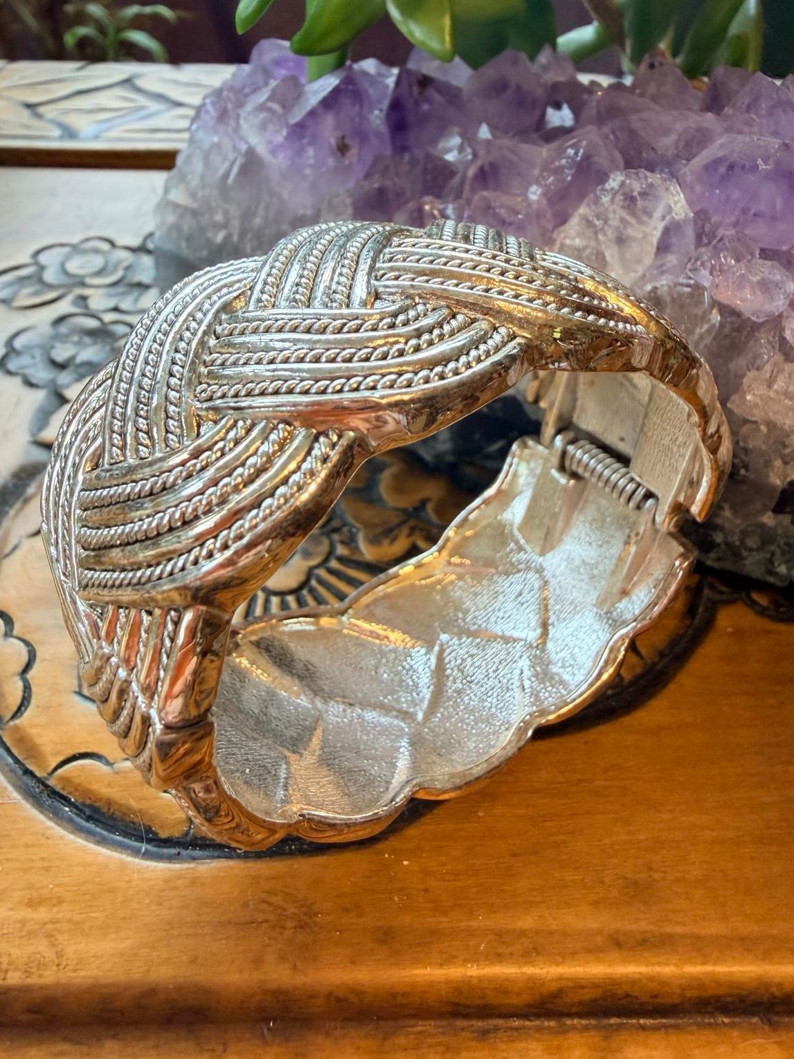 Vintage Braided cuff bracelet silver toned spring Hinged clasp Bangle