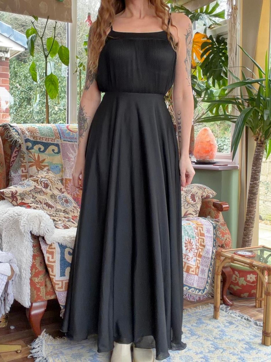 Vintage 1970s Maxi Dress Long Floaty Tie Waist Pleated sheer Bodice Black Size 8