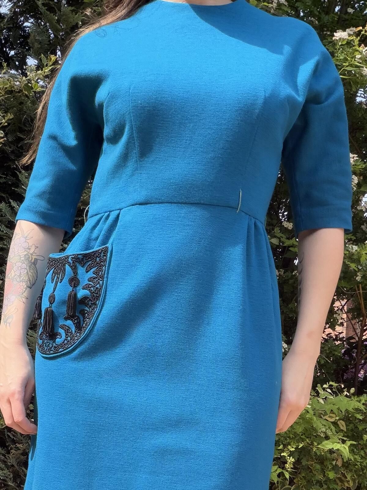 Vintage 1980s Dress Blue Knee Length with Embroidered Pocket Size 12