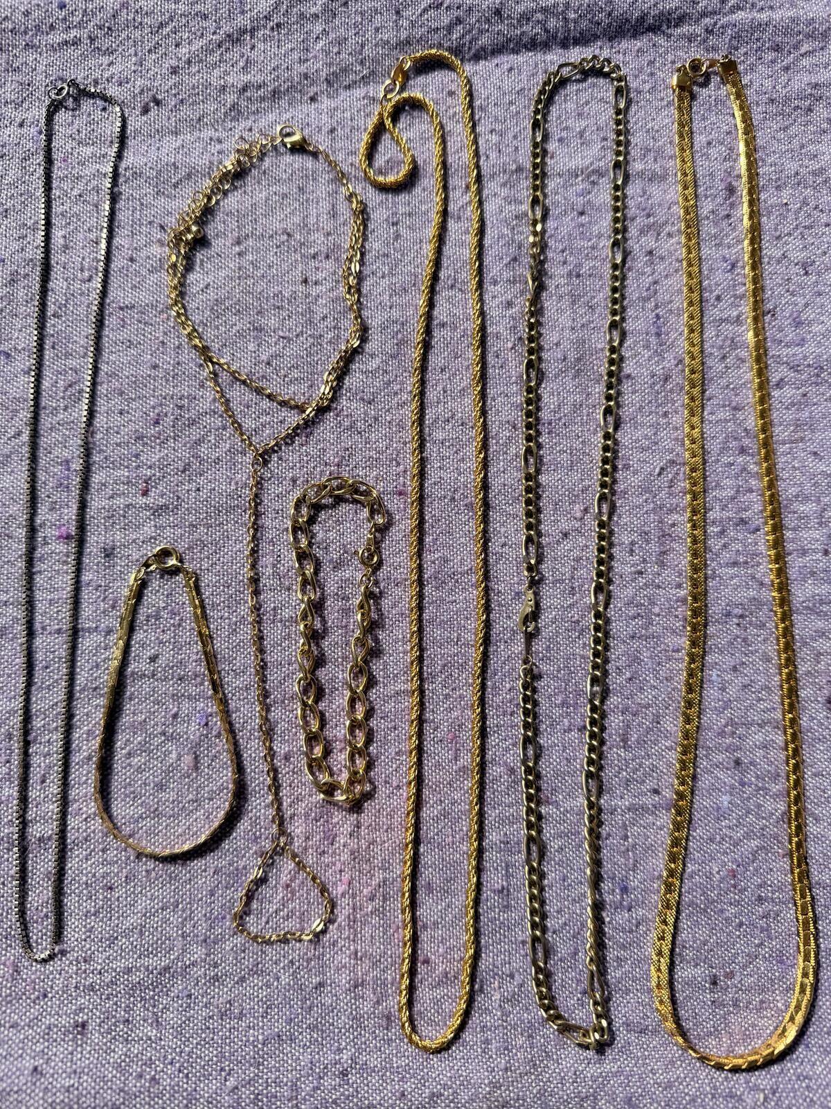 Necklaces and Bracelets Chains Set of 7 Mixed Metal Bundle gold silver
